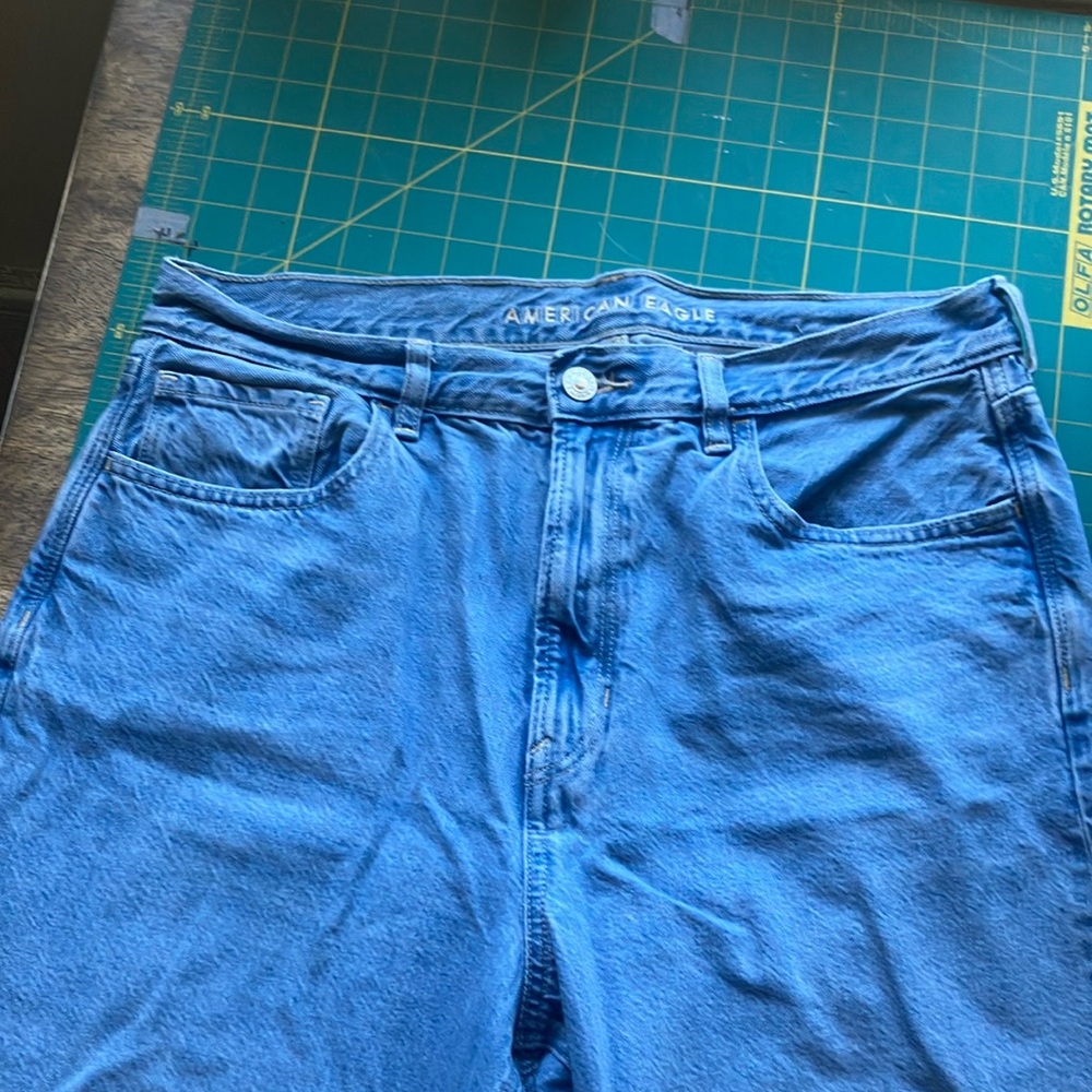 American Eagle Mom Jeans
